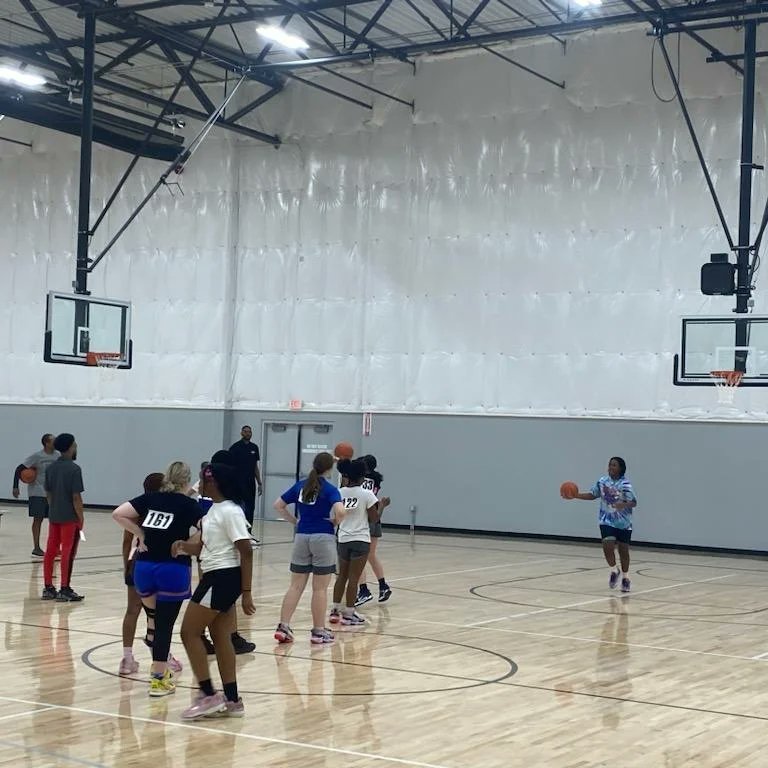 Coach_Betts's tweet photo. Summer 2023 Lady BBE Tryouts was a Tremendous Success!!! It's Go Time and we bringing All the Smoke!
#CoachLife👑🏀 #LadyBBE15U #BBEtheBRAND https://t.co/KtMRkf3npA