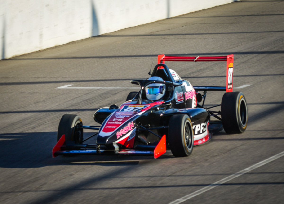 ESGFormula's tweet image. Hoy pudimos liderar la final con Thiago Bettino durante la mitad de la carrera 🚀

El potencial está 💪🏼 vamos rumbo a un gran futuro 🔥

Gracias por el apoyo @LocxAutomotor 🤜🏼🤛🏼

📸 @F20Oficial