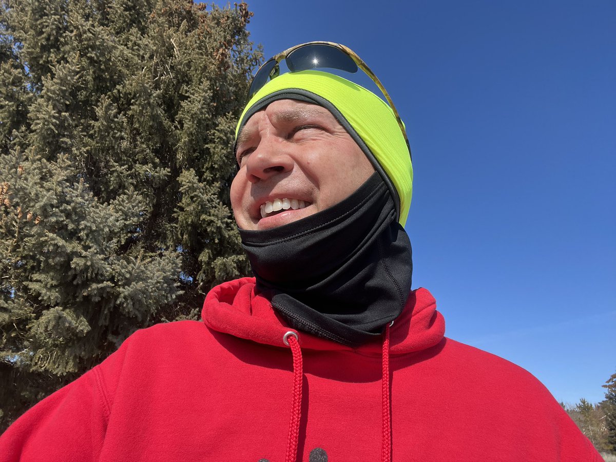ToddKunzTV's tweet photo. A 9 mile #run in a sunny 41 degrees. A mix of trails and road and a #moose. A good day. #running #runner #justrun #winterrun #winterrunning #winterrunner #runforfun #runforhealth #runforlife https://t.co/xdBdtaWYI1