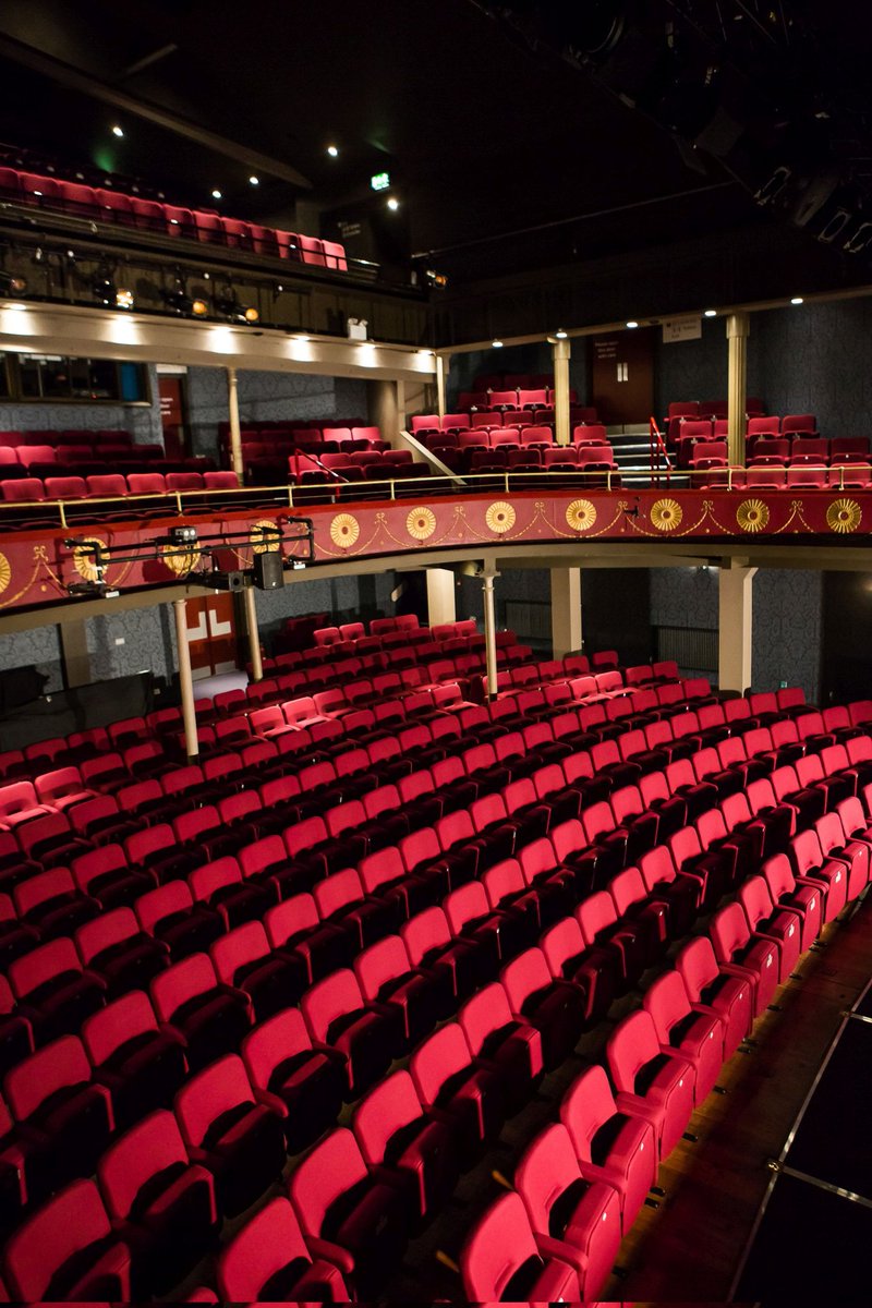 Spent my last evening  <a href="/OldhamColiseum/">Oldham Coliseum</a> before it closes. It was really poignant and I found myself looking at the building and feeling really teary. Thanks to all of the staff and creatives who have enabled so many of us to escape. xx