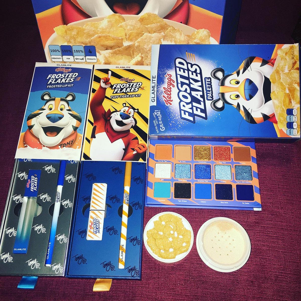 inspirebeauty26's tweet photo. This collection makes me feel #fierce 🐅🐯#Frosted #Flakes x #GLAMLITE @Msgisselle1 💙😎🐅🐯🥣
#makeup #beauty #bbloggers #beautyblogger #makeuplook #makeuplove #makeuptalk #makeuptutorial #makeuplover #makeupaddict #makeupaddiction #frostedflakesxglamlite #tonythetiger https://t.co/YcNZuDLDtQ