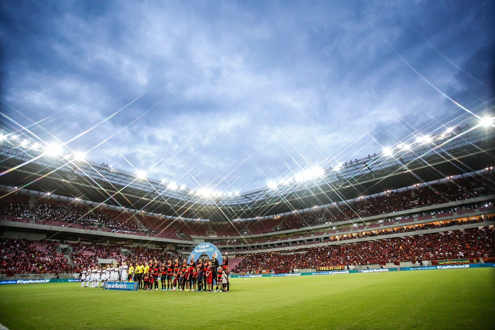 Sport Club do Recife on X: FIM DE JOGO NA ARENA DE PERNAMBUCO! AQUI É SPORT!  PEEEEEEEELO SPORT NADAAAAA?  / X