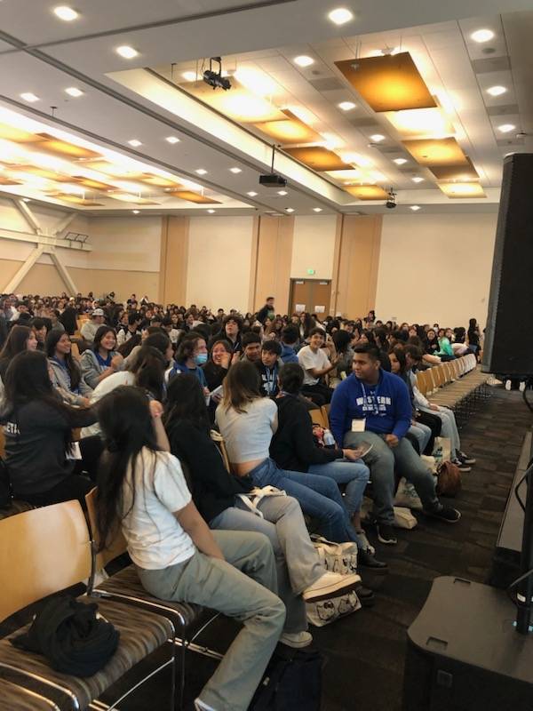WHSPios's tweet photo. 🎒PUENTE🎒
9th grade Puente students attended a leadership conference at CSU San Marcos. 
#LikeAPio #UnlimitedYou #watchWestern https://t.co/YGXK75h4Jh