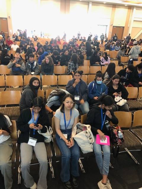 WHSPios's tweet photo. 🎒PUENTE🎒
9th grade Puente students attended a leadership conference at CSU San Marcos. 
#LikeAPio #UnlimitedYou #watchWestern https://t.co/YGXK75h4Jh