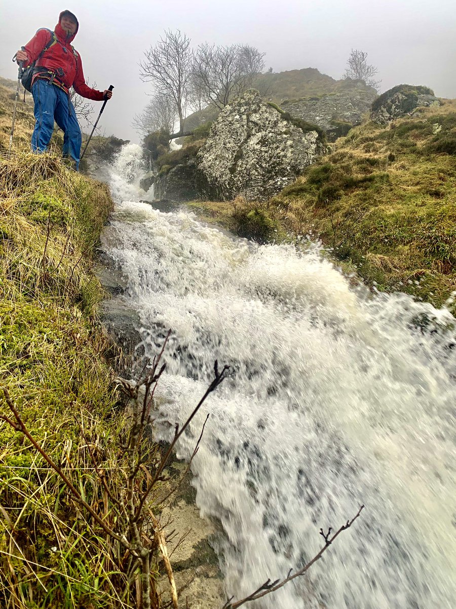 AlpinistGerry's tweet photo. Slightly humid hill today with the other half ( main half) of @steamingboots https://t.co/93t7piUx4z
