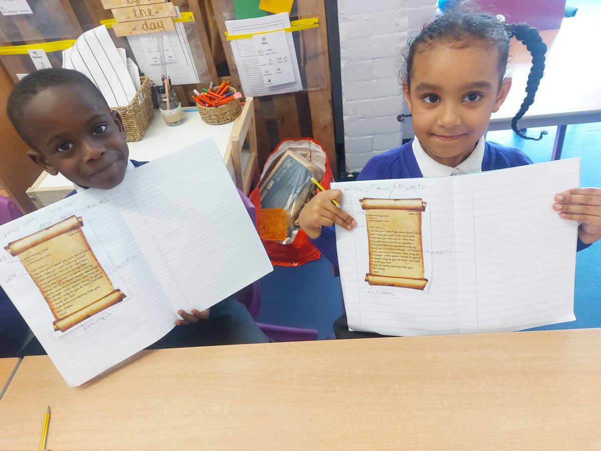 eps_diamond's tweet photo. This week we recieved a special letter from the secret giant! We were so excited to write back! But first we had to find out what to include in our letter, so we labelled the letter with all its features ✉💌 @PrimaryElaine https://t.co/Jukl0HjwI8