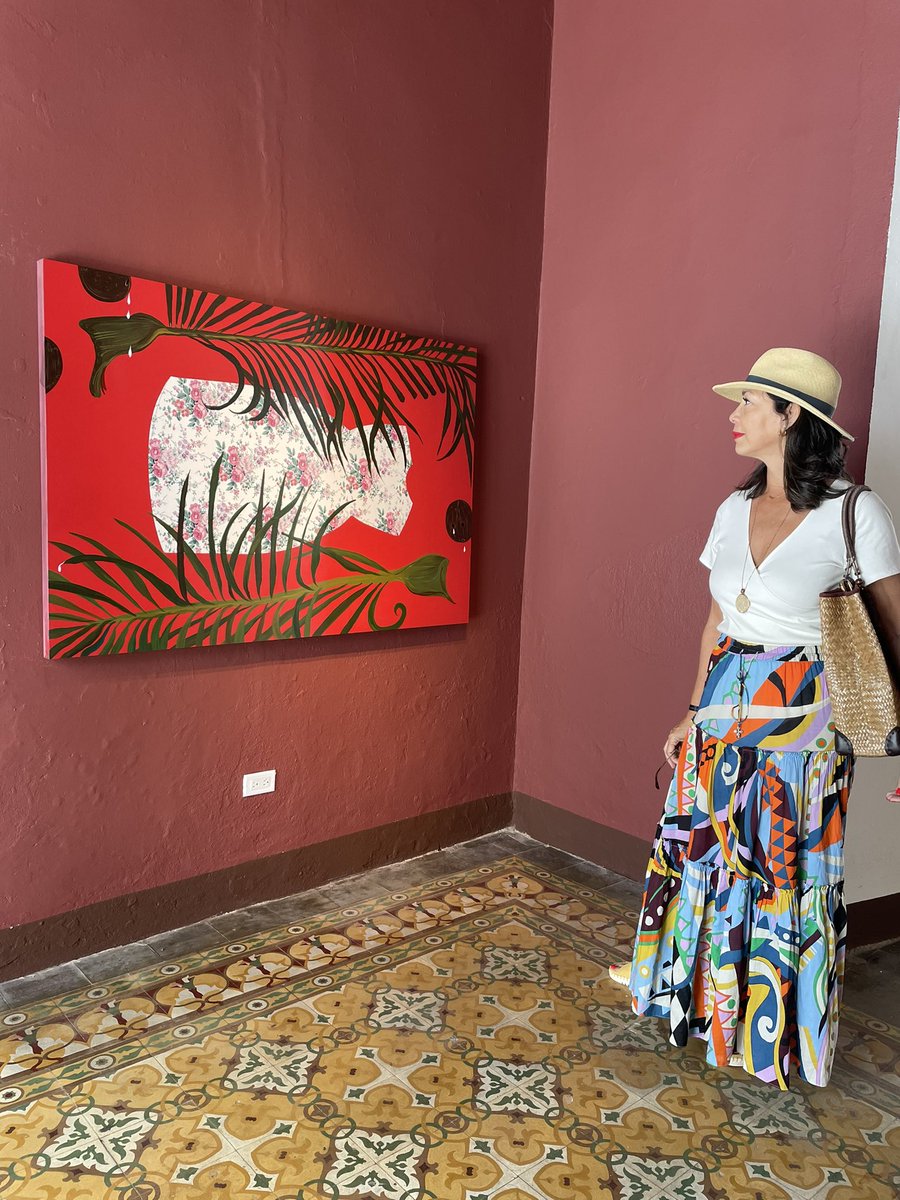 LucienneCarlo's tweet photo. Increíble el colorido, el gusto, la creatividad desbordante que ha tenido este #DesingWeekRD la próxima vez, busco hotel en la zona y me tomo la semana de “Feria”!! ♥️♥️♥️ hoy sábado día MARAVILLOSO con colegas/amigas!! #sábado https://t.co/yIJ67nJRlf