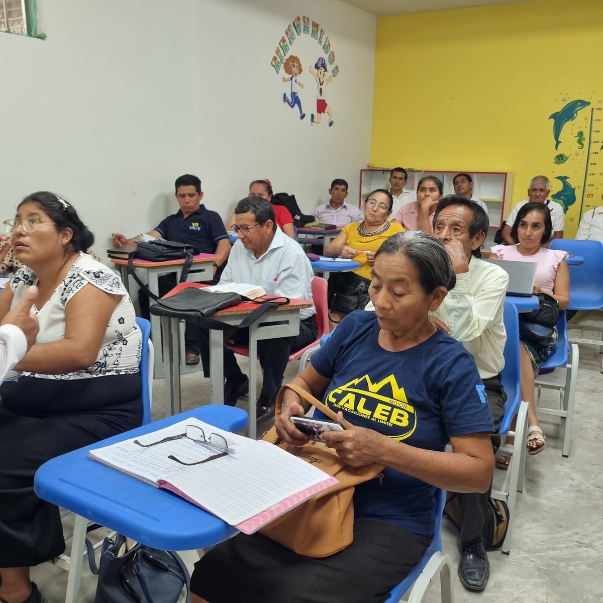 JoseUrciaCarlos's tweet photo. [UTCUBAMBA] Tesoreros de las iglesias de los DM de Utcubamba siendo capacitados por el CPC Daniel Mendoza.  #Fidelidad https://t.co/clAHhZm6yT