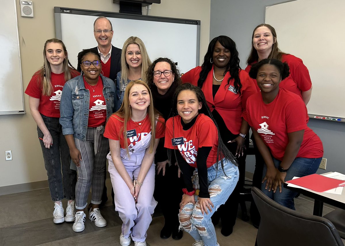 DeanJimMcIntyre's tweet photo. Huge thanks to our Belmont College of Education Bruin Recruiters and Dean’s Student Advisory Council members for representing us so beautifully today!! Our prospective #Bruins got to see and hear what is so special about the Belmont University experience!! #TeachBrilliantly https://t.co/vKhHCP45vK