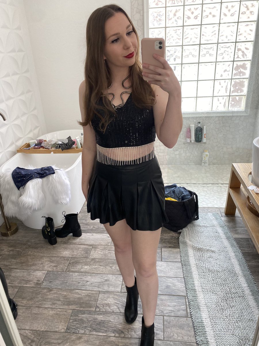 Taylor Swift tonight ❤️‍🔥