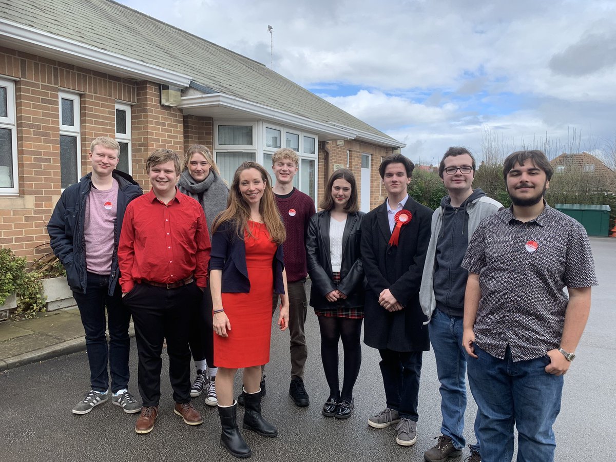 DerbyYoungLab's tweet photo. A great young Labour turnout for @LabourinDerby today. It was wonderful to have so many out including some new people out today. https://t.co/zj6ddykMxi