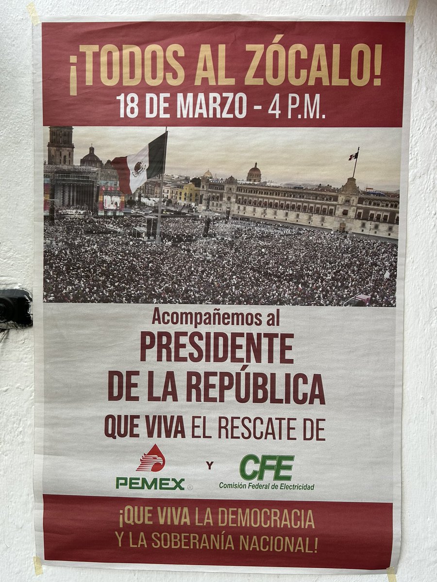 DeniseDresserG's tweet photo. “No somos iguales” 

Somos idénticos.

#Zócalo https://t.co/cyXtBveXyO
