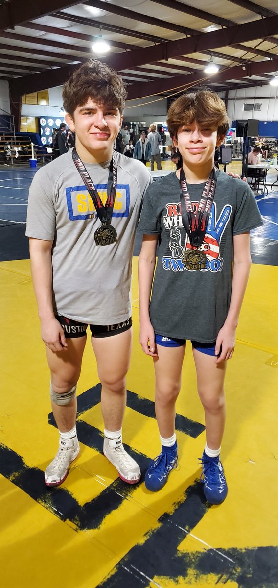 CordovaFamily5's tweet photo. Sam and Ethan both did awesome in this year's first Freestyle / Greco tournament. #FreestyleWrestling #GrecoWrestling #SpringKleinWrestling https://t.co/hSbAbntOqj