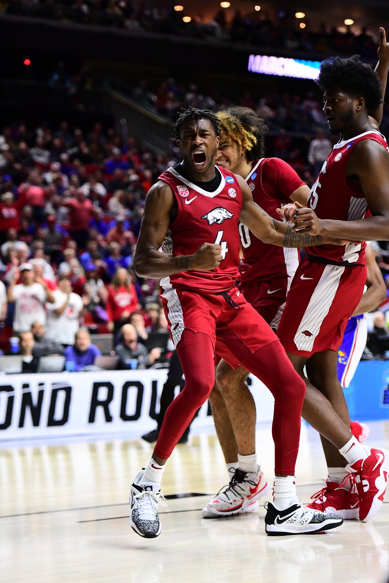 RazorbackMBB's tweet image. March Vo gonna keep fighting