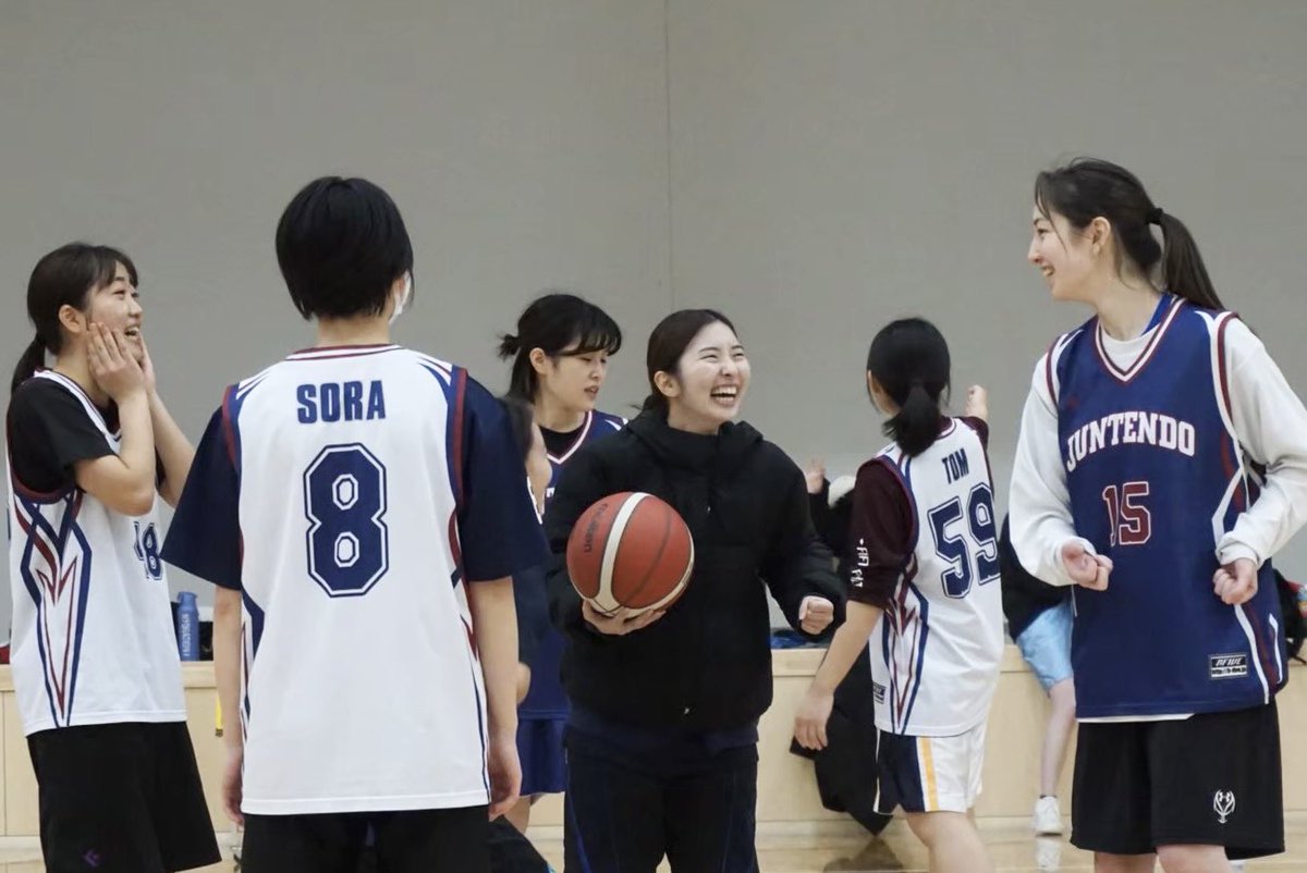 juntengirlsbc's tweet photo. 普段の練習風景②💫
笑顔溢れます☺😊️😆😁😂

#春から順天　#春から順天堂　#春から順天堂大学　#順天バスケ部　#医学部バスケ https://t.co/ktTaSoseSy