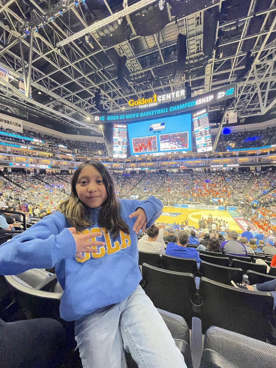 nebbeh's tweet image. #mmselfie #GoBruins #4sUp #UCLA