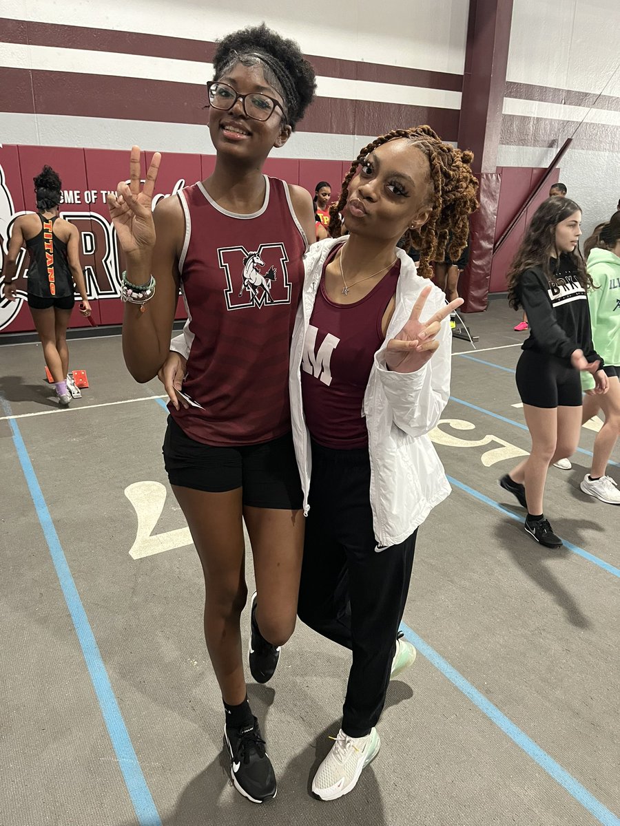 Juliyah Dailey received multiple metals at indoor conference today but the most notable is the 55m dash at 7.46 seconds — this breaks the #1 school record which was previously 7.51. 

CONGRATULATIONS, Dailey!! 🥇🏅🎖️

<a href="/MortonAthletics/">Morton Athletics</a> <a href="/Morton201/">Morton 201</a> @mortongirlsXCTF #MortonPride
