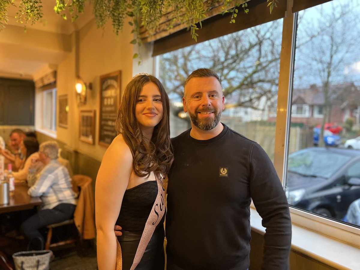 Bob75Rob's tweet image. Sweet 16! We’ve both changed a lot 😂💙