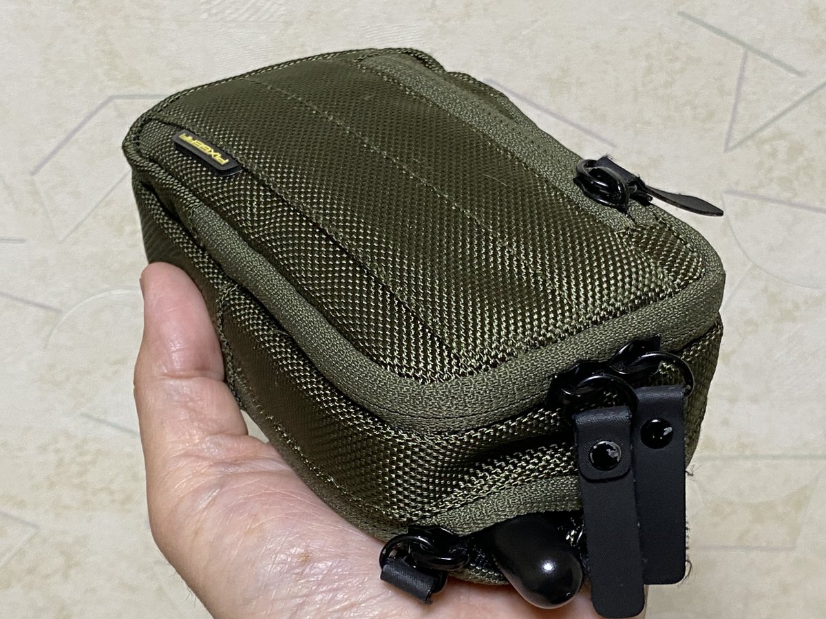 jm3lgf's tweet photo. ID-52 ＋ openSPOT4 Pro 携帯セット
#ID52 #SharkRF #openSPOT4 https://t.co/tcYOgpusuM