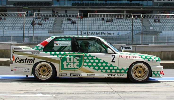 ClassicDtm's tweet photo. Classic #DTM time...Tic Tac https://t.co/f0EZR7nhWB