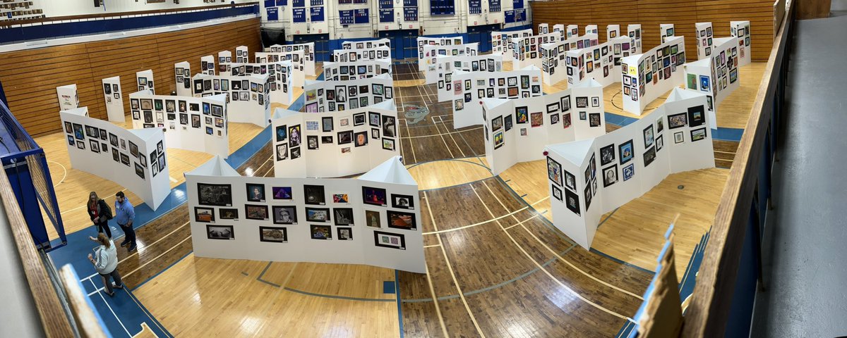 What better way to celebrate Youth Art Month? Installing the art of 1300 K-12 artists of Nassau County! So amazed at the quality of work of the students and teachers!! It’s our come-back year! 🙌 🎨#arted @ASA