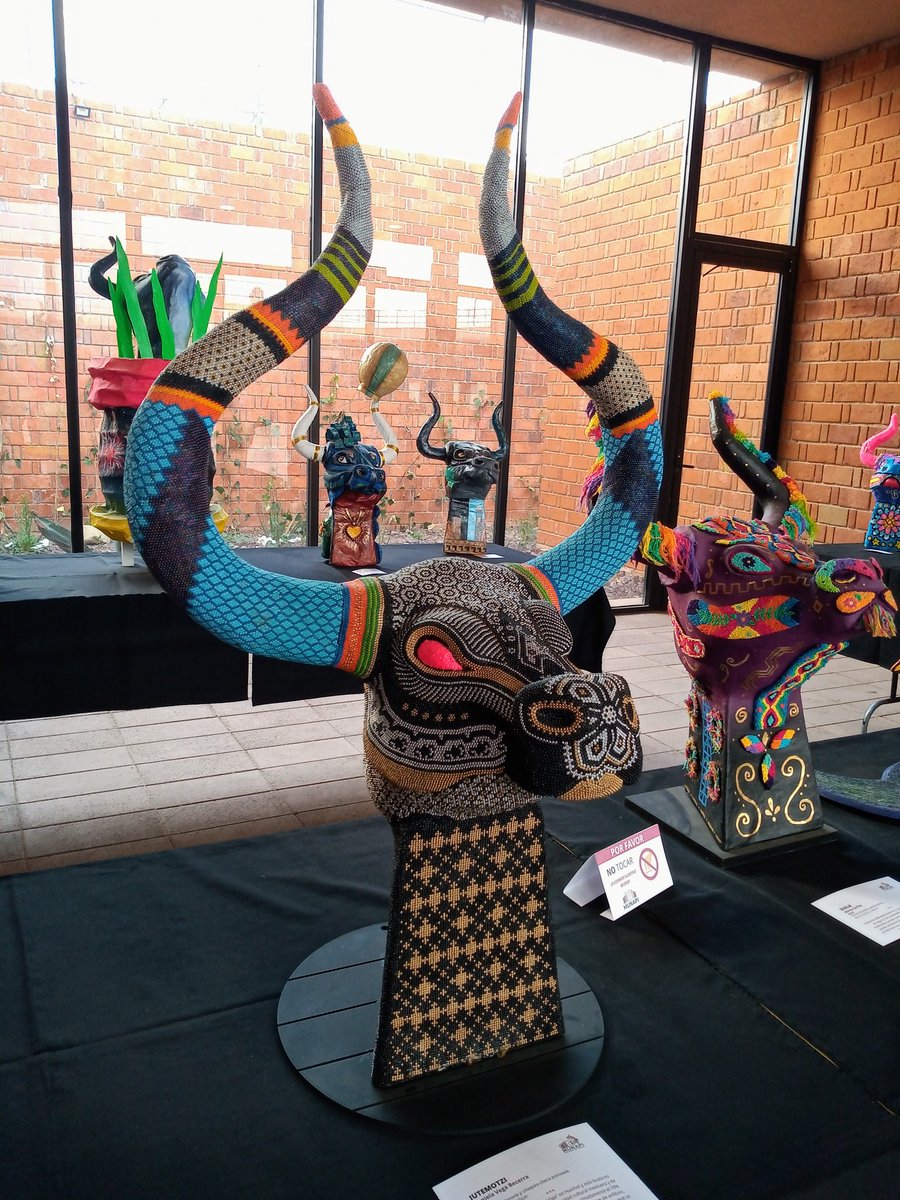 marglz0696's tweet photo. Torearte y Arte y Artesanías Urbán en el #MUNAPI #Tultepec 🎆🎇🐂 https://t.co/GCMeK7ya8A