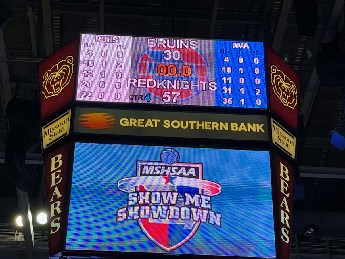 iwaredknights's tweet photo. Congrats, Incarnate Word Red Knights! 100 wins AND another State Championship. Final score 57-30 over Columbia Rockbridge. #GoRedKnights https://t.co/fYMe6TIXaJ