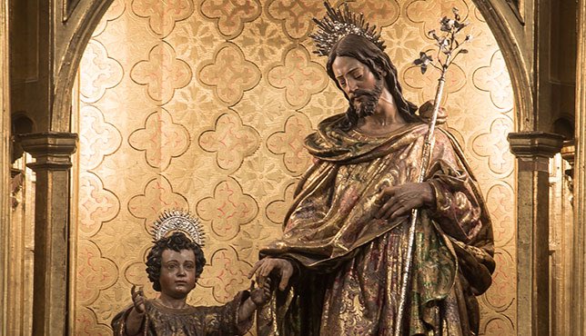 #SanJosé
A todos los que llevan el nombre de José o Josefina, Pepe o Pepi; a los padres de familia, seminarios, carpinteros, a la Iglesia entera: muchas felicidades en el día de nuestro Santo Patrón. Sigamos su ejemplo de fidelidad, responsabilidad y valentía creativa