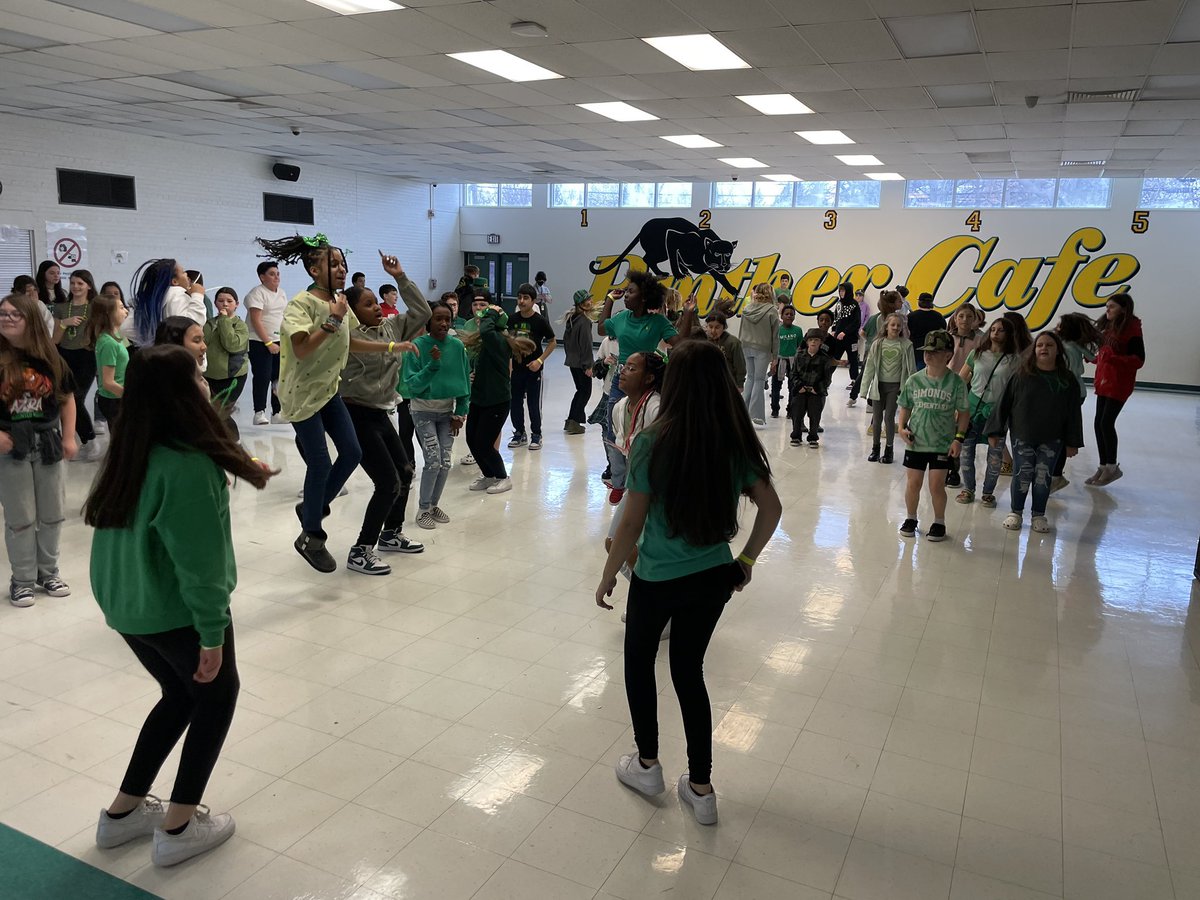 We had so much at our <a href="/PagePanthers/">John Page Middle School | The Lamphere Schools</a> St. Patrick’s Day dance! ☘️🌈🎉 #wearelamphere