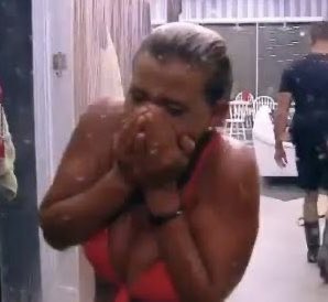sheisjubs_'s tweet photo. VAI NA FE PASSA MUITO RAPIDO, QUEREMOS 3HS DESSA NOVELA https://t.co/By2CJ3xd6Q