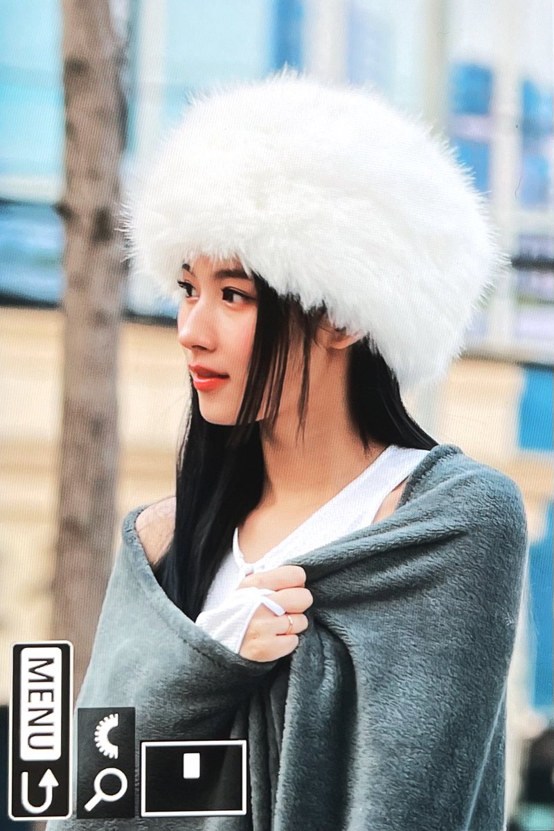 GP1229_'s tweet photo. 230319 
#트와이스 #사나 #TWICE #SANA https://t.co/sxMGUdqXHo