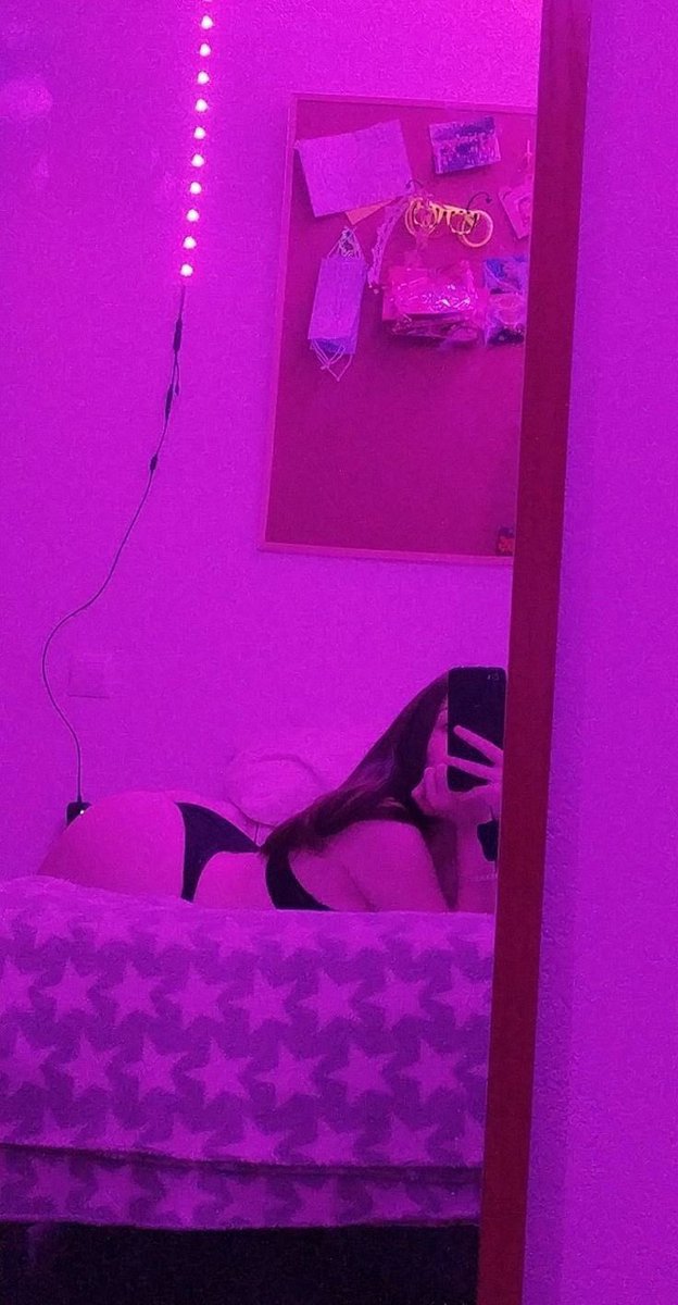 volteiii, querem fotinha na DM agora? 😈🤫 #PINTOAWARDS