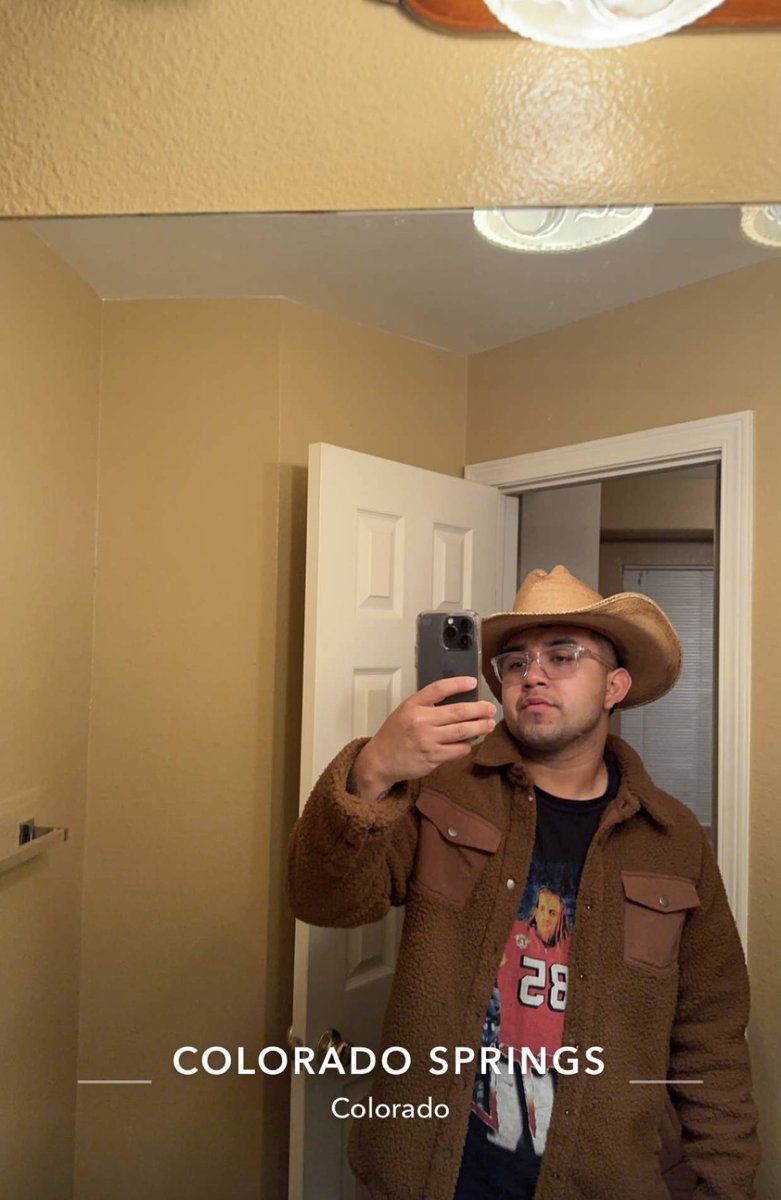 Cgiron23_'s tweet photo. 🤠🤠🤠 https://t.co/XjP7ZgXNZj