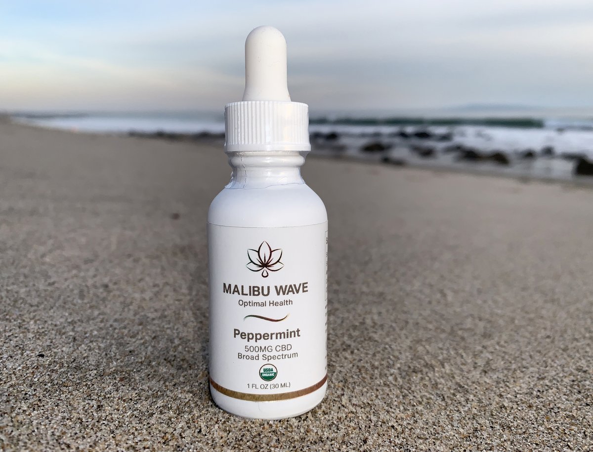 When it comes to CBD oil, quality matters. That's why our Broad Spectrum CBD Oil is the best you can buy. Made with only the finest ingredients, it's designed to support a healthy mind and body. Try it today and feel the difference! 🌱 

#malibuwavecbd #cbd #cbdoil #cbdgummies