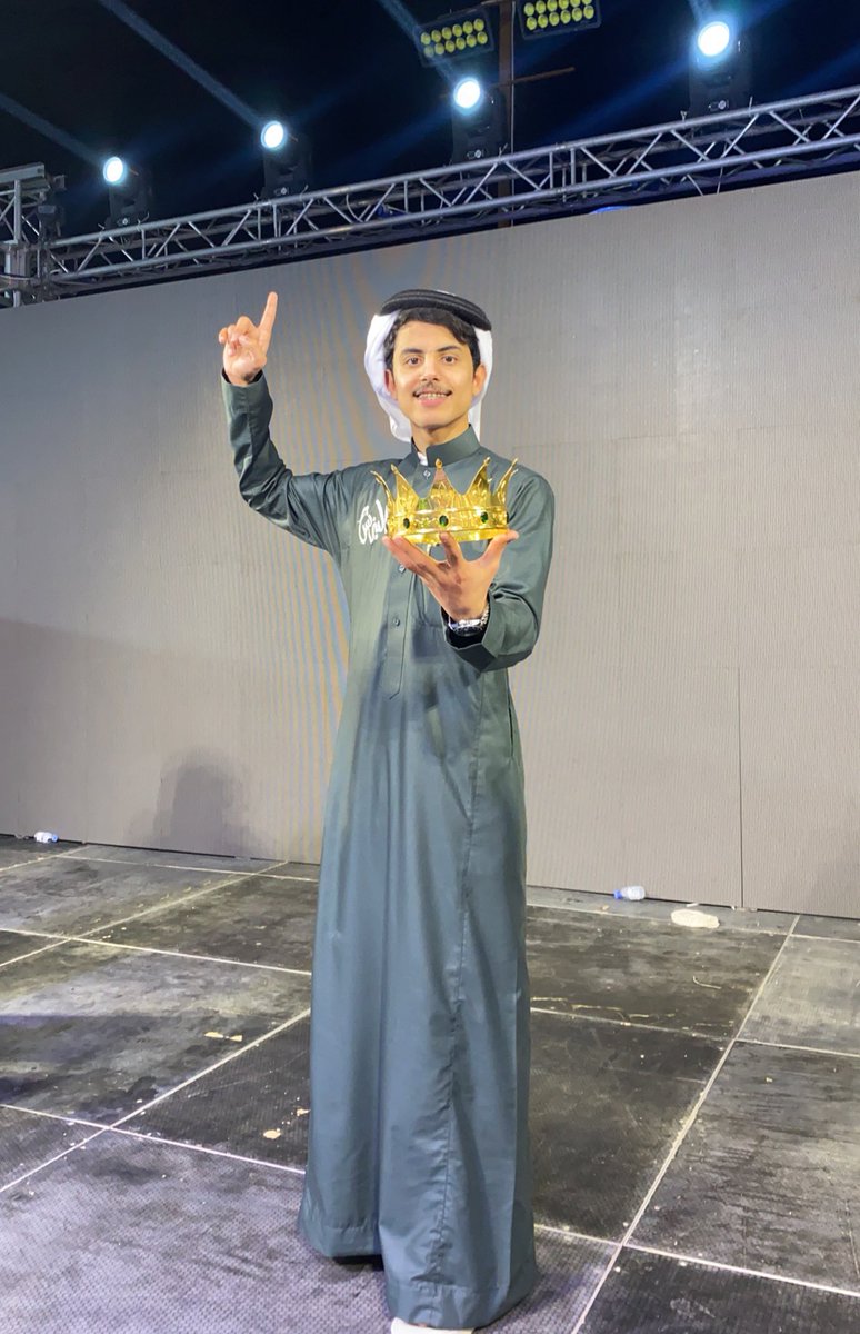 " حنا السهول وشبحنا دايمٍ فوق 
و غير الاوايييـل ما ندور بدايـل " 

#خالد_السهلي 
#نجم_الجمهور