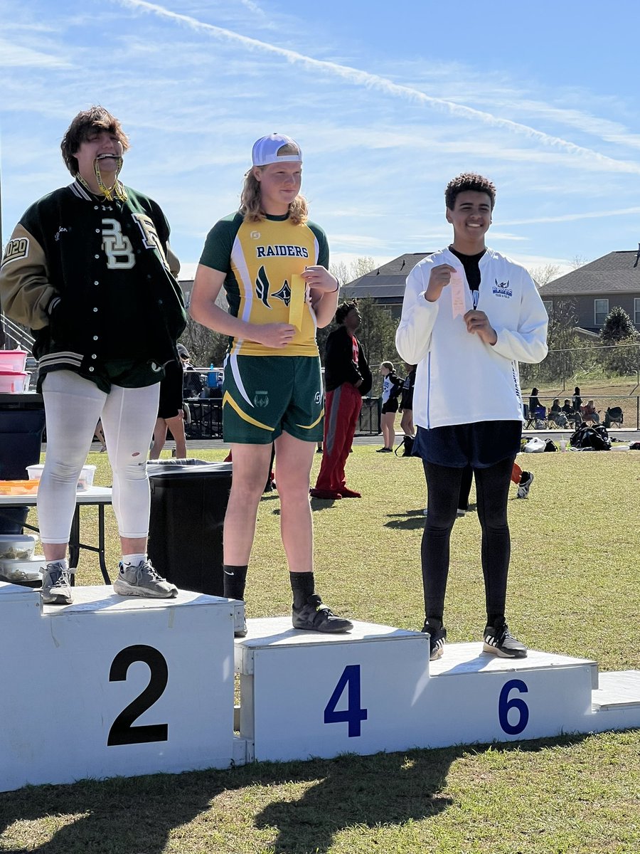LD55HSTrack's tweet photo. JV boys Discus on the podium with Reid and MJ at The Kevin Hogan Invitational @EHS_Track_Field #TWRJAT #FutureOfProgram #9thGraders https://t.co/VwoxmOiO44