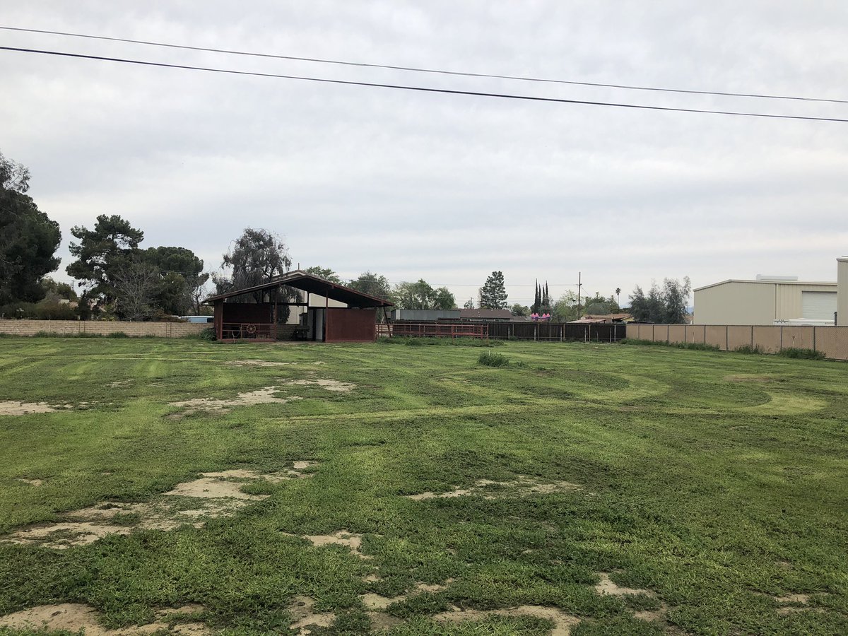 Livelyland's tweet photo. Did I mow my daughter’s name our back property ahead of her birthday party? YES 

Will anyone see it? NO

Is it still awesome? 💯

#needadrone https://t.co/W2YCuGOwLO