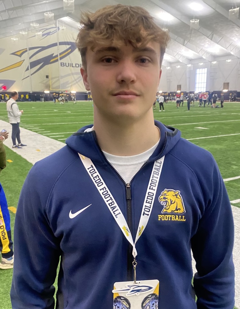 Enjoyed talking with Toledo Whitmer QB Brady Ford today at Toledo's spring practice. He continues to get stronger. Like his accuracy and arm strength. Throws well on the run to either side. A QB to watch in the Class of 2025