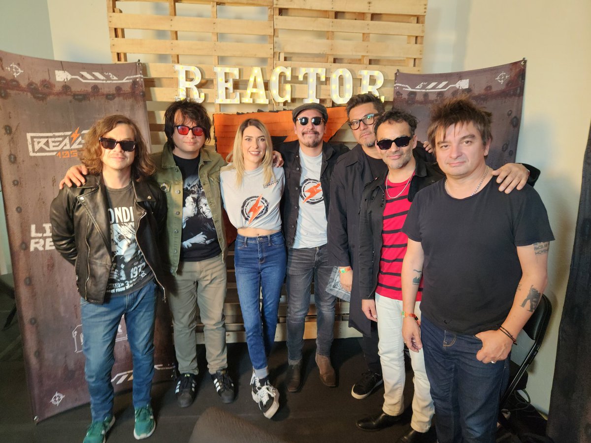 Reactor105's tweet photo. Durante este turno de nuestra cobertura del #ReactorVL, tuvimos a @AstronomiaInte2, @astramusicla, @HISPANA1988 y @Los_Bunkers 🤟🔥 https://t.co/hoyuQHVahj