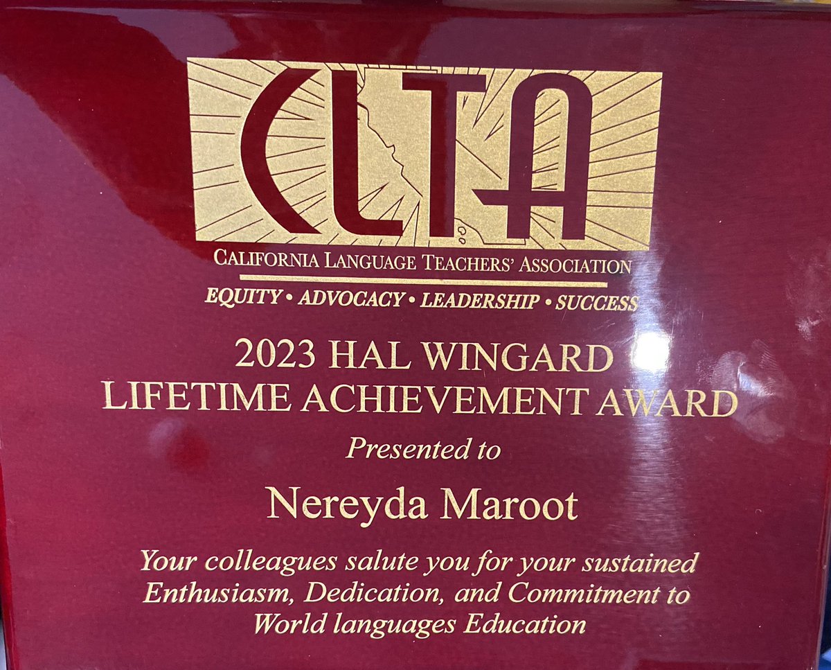 NessaAidee's tweet photo. The Hal Wingard Lifetime Achievement Award goes to @NeryGL50!! She is very deserving of this award, as she is a pillar in the educational community. Congratulations! @CLTAtweets @NancyPerez_5 @CCWLProject https://t.co/h1LouUgGtW
