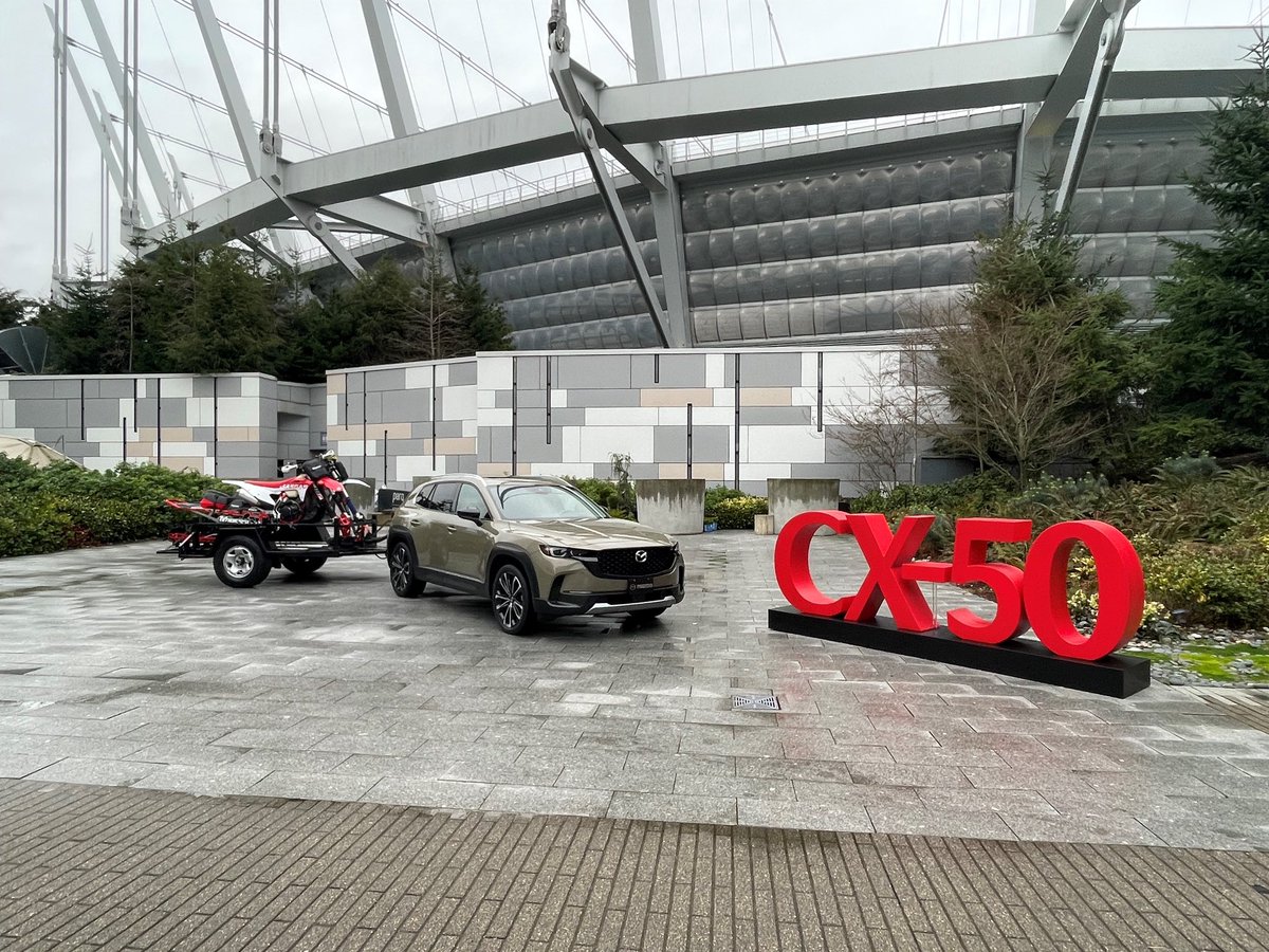 VehicleDG's tweet photo. What an amazing time in British Columbia with @MazdaOficial this month - great people, amazing cars, and a beautiful drive route add up to all we could ask for. ❤️ 🚗 #MazdaCX50 https://t.co/6m6M1U89Is