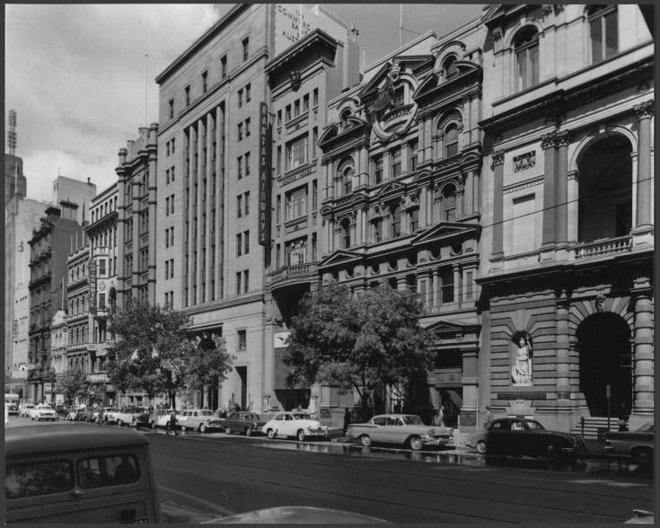 bloodiedwombat's tweet photo. Answer to yesterday's heritage challenge was the 1888 Mercantile Bank (its grand cupola- pics 2&amp;3- was removed in 1923) is the sole remaining 19th C. survivor on what was arguably once the city's premier block of Victorian-era offices on the sth side of Collins east of  Queen st https://t.co/SVswLh19qW