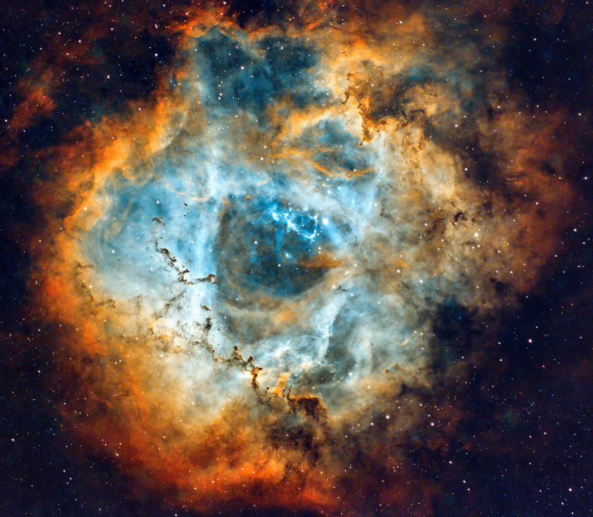 AstroPhono's tweet photo. First post. All of these are with a C8 on an AVX with a hyperstar. Thanks to @AstroBackyard and @astrofalls for your inspiration and instructional videos. Cheers! #Astrophotography https://t.co/Aak2LeAf0U