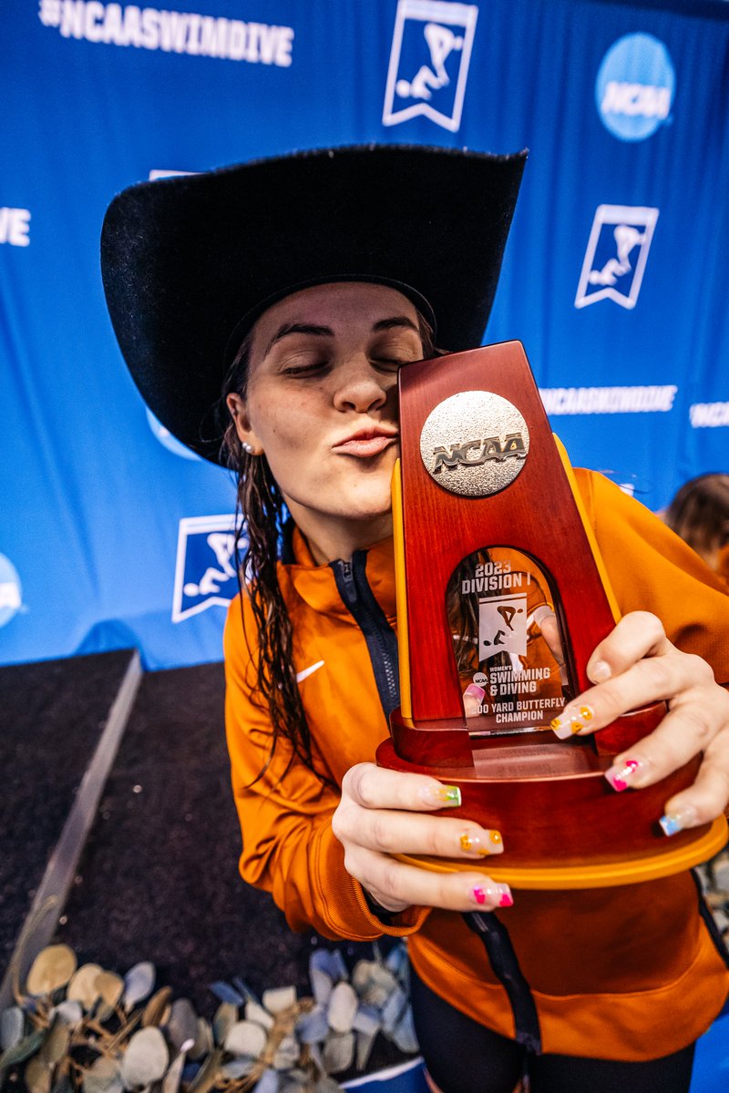 Texas Women's Swimming & Diving tweet media