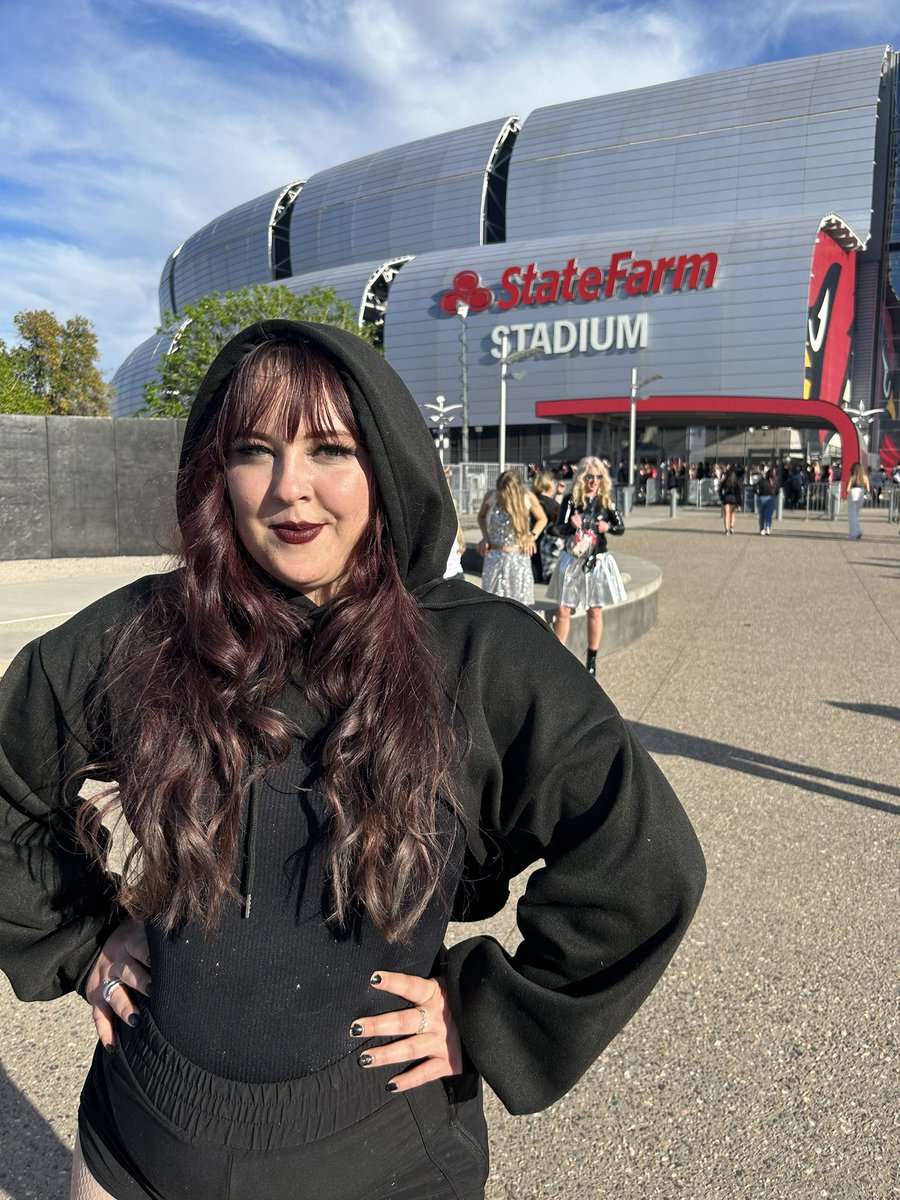 MarenFelder's tweet photo. Ready for Taylor !! #TheErasTourTS #TaylorSwift #reputation https://t.co/9fsqCfLFrz