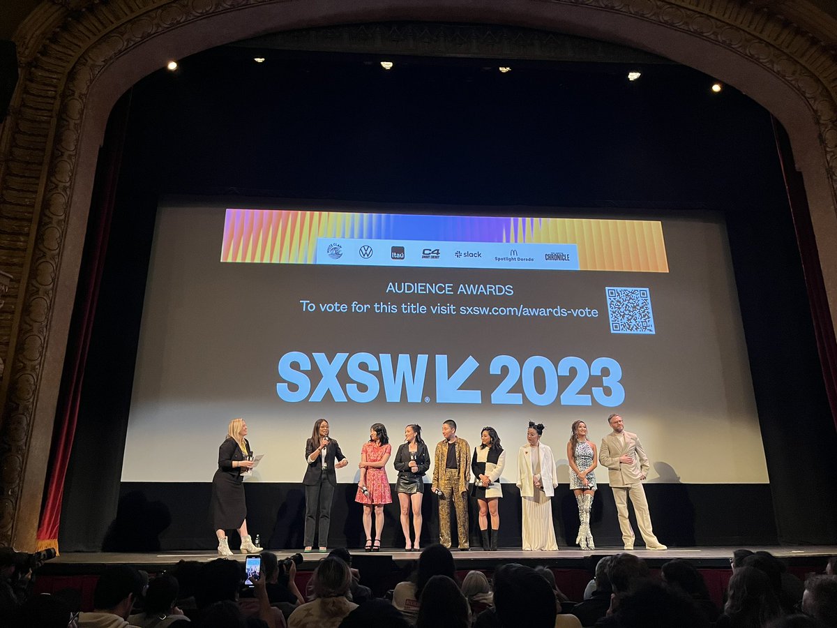 laarnid1's tweet photo. 🧵SO MANY FEELS. Laughter. Pride. Tears. Love. Incredibly grateful to attend the world premiere of @joyridemovie at @sxsw last night — I LOVE EVERYTHING about #JoyRideMovie! 💕💕💕

From the laugh out loud comedy to storyline to the performances — it was a fun ride. 1/5 https://t.co/gZ28ca1bQI