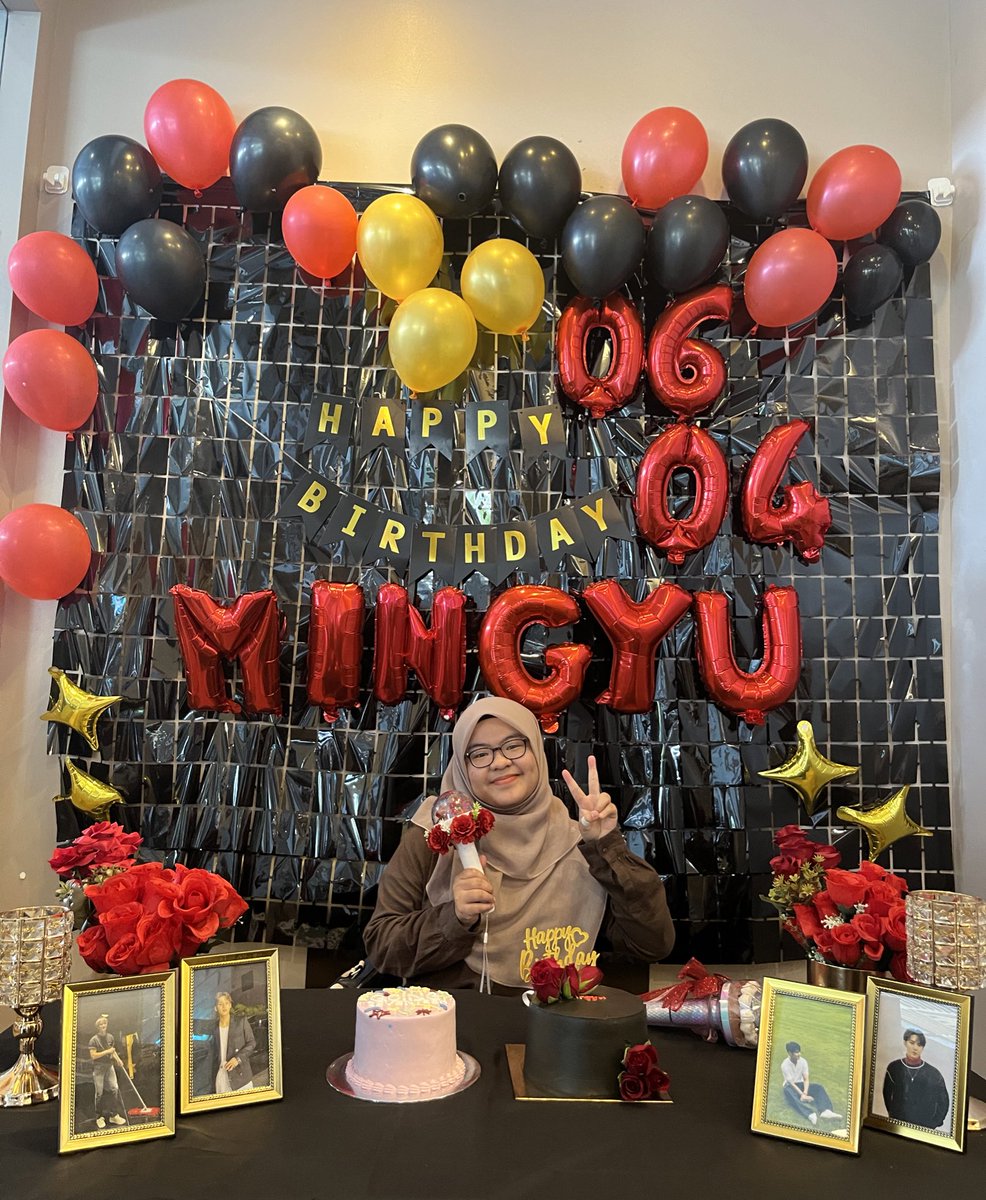 mieramin_'s tweet photo. had so much fun at both events semalam 😆 thank you to the organizers of @WithGyu18 &amp; @koinutenshi for the hardwork and also other carats for the freebies 🥺💖

#PreciousTimeWithMingyu 
#lightaflamewithgyu https://t.co/L8b8aQfA56