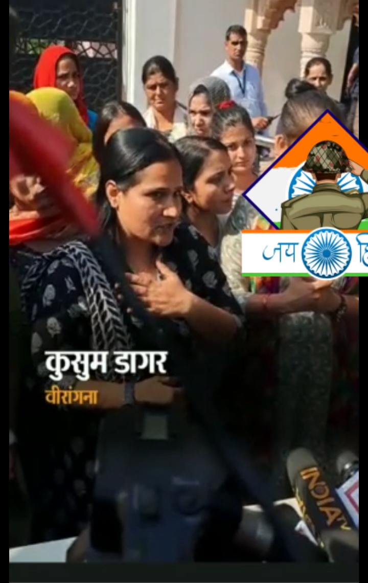 SihagSitaram's tweet photo. यदि शहीद राष्ट्र की धरोहर है तो फिर  क्यों ? 
@ashokgehlot51 के आवास पर #नकली_वीरांगना के नेतृत्व में सुनियोजित दल मैं आकर सुयोजित तरीके से मीडिया के सामने एक #सच्ची_वीरांगना की मांगों को वाहियात बताना
@1stIndiaNews @DrKirodilalBJP @hanumanbeniwal 
षड्यंत्र की जांच हो https://t.co/KsdN5tLed1