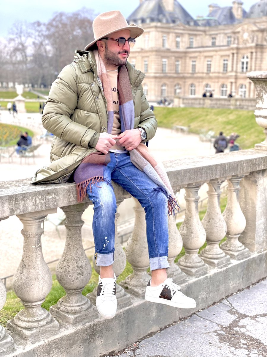 BanunMo's tweet photo. SOMETIMES STYLE CAN BE A WAY TO SAY WHO YOU ARE WITHOUT HAVING SPEAK ..! 🤐👌🏻

 #menwithstyle #menwithstreetstyle #menwithclass #fashionista #italianstyle #lifestyle #lifestyleblogger #travel #traveladdict #explore #vacation #paris https://t.co/eyRASAypG4