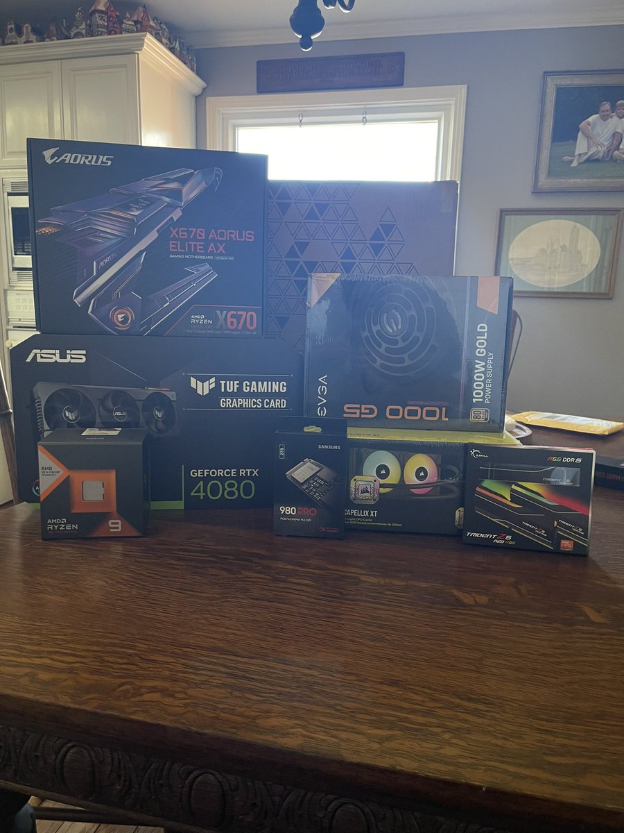 KrosticsTTV's tweet photo. Came in two days late but it’s all together. About to install tarkov and see what this bad boy can do #EscapeFromTarkov #RTX4080 #7900x3d https://t.co/PLRIx4opl1